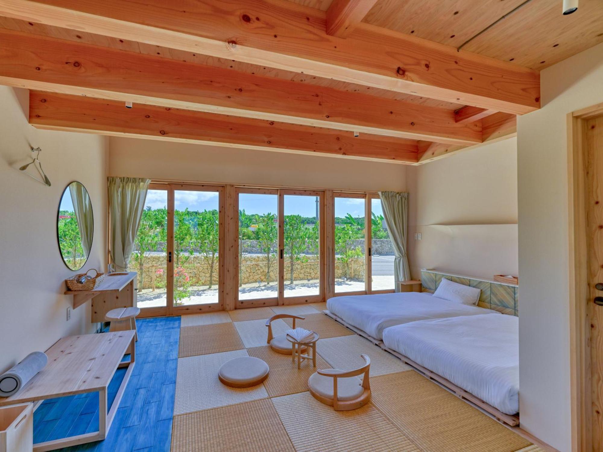 石垣ヒルズ / Ishigaki Hills Ishigaki (Okinawa)